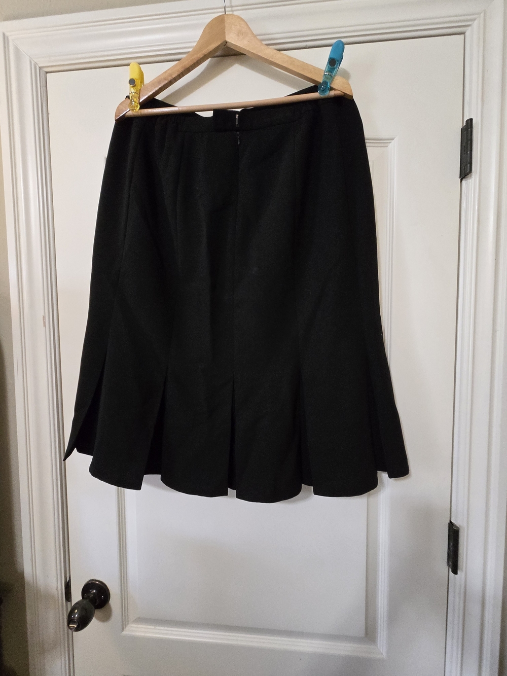 Jones Studio Black Midi Flared Panel Lined Skirt Pleated Feminine Fall
